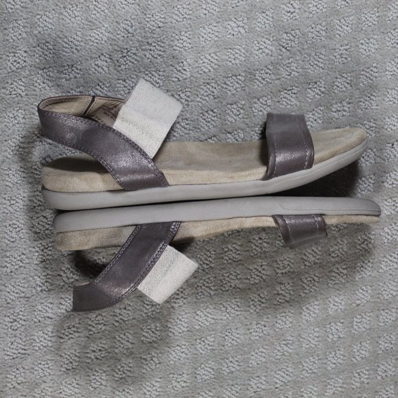 Axxiom Grace Size 9M Bronze Sandals - Picture 3 of 6